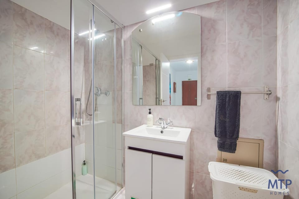 Flamingo by MTPhomes Apartment in Faro District