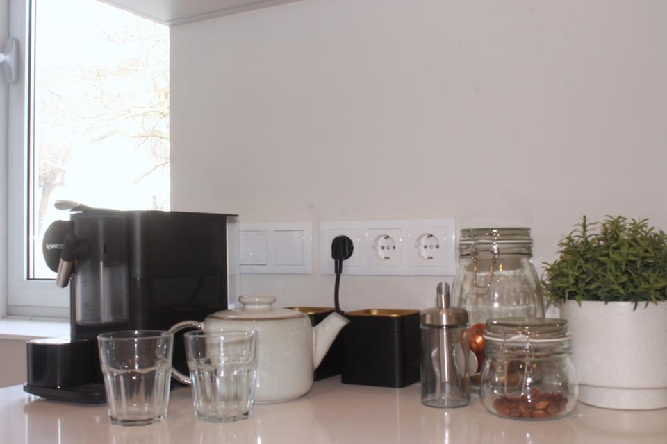 Coffee/tea facilities, Kitchen or kitchenette