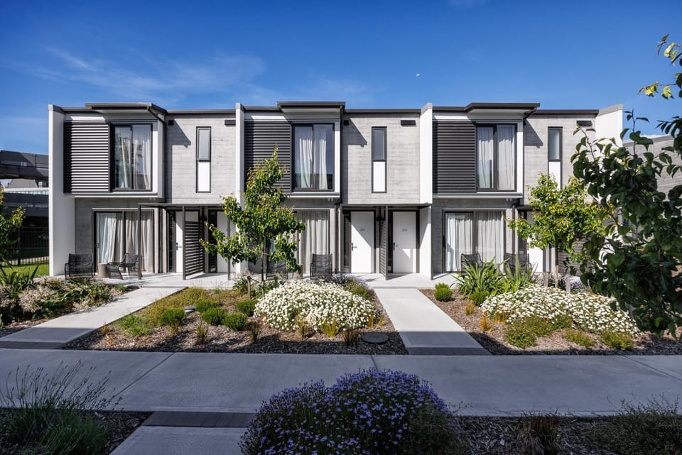 Property building, Garden view