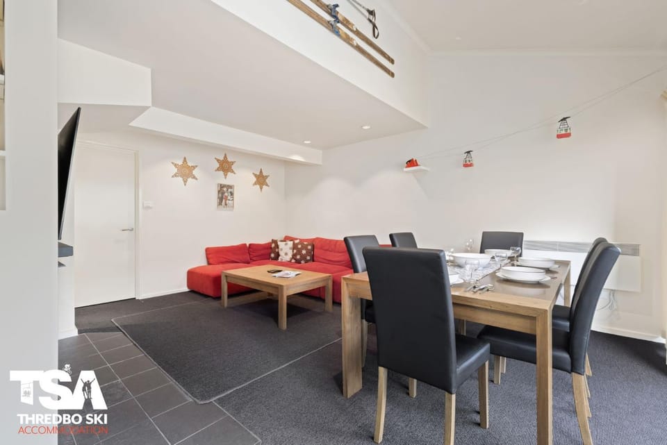 Mowamba E5 Chalet in Thredbo