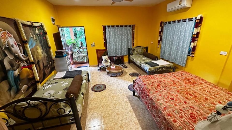 Ganesha bungalow at Ya Nui beach House in Rawai