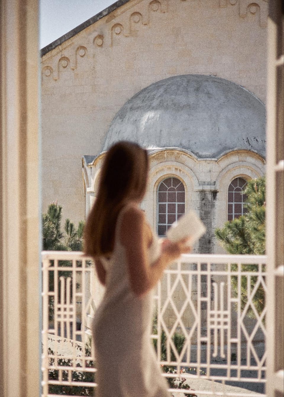 People, View (from property/room), Balcony/Terrace