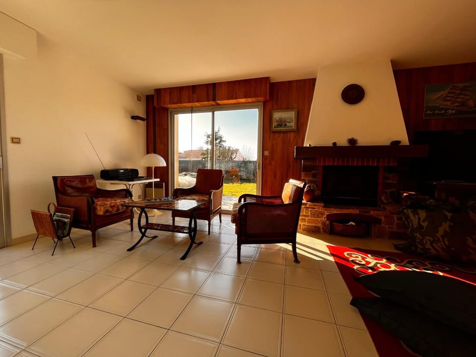 Maison spacieuse à Olonne-sur-Mer avec jardin clos, proche plages et commerces, idéale familles - FR-1-197-560 House in Olonne-sur-Mer