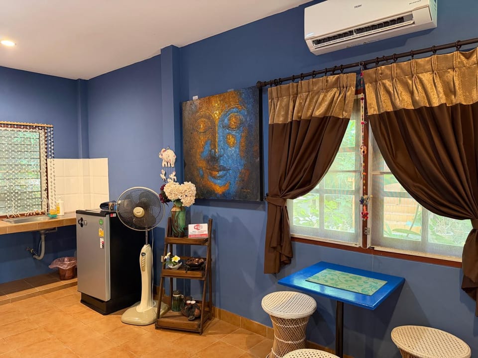 Elephant bungalow at Ya Nui beach House in Rawai