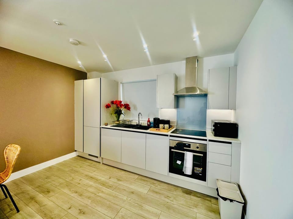 Coffee/tea facilities, Kitchen or kitchenette, minibar, pet friendly, stove, toaster