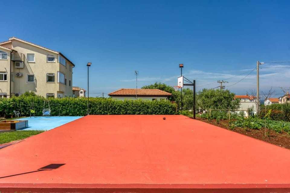 Day, Children play ground