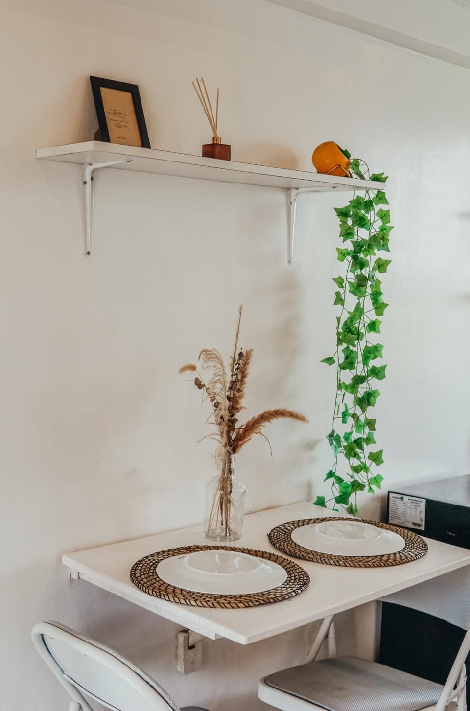 Decorative detail, Dining area