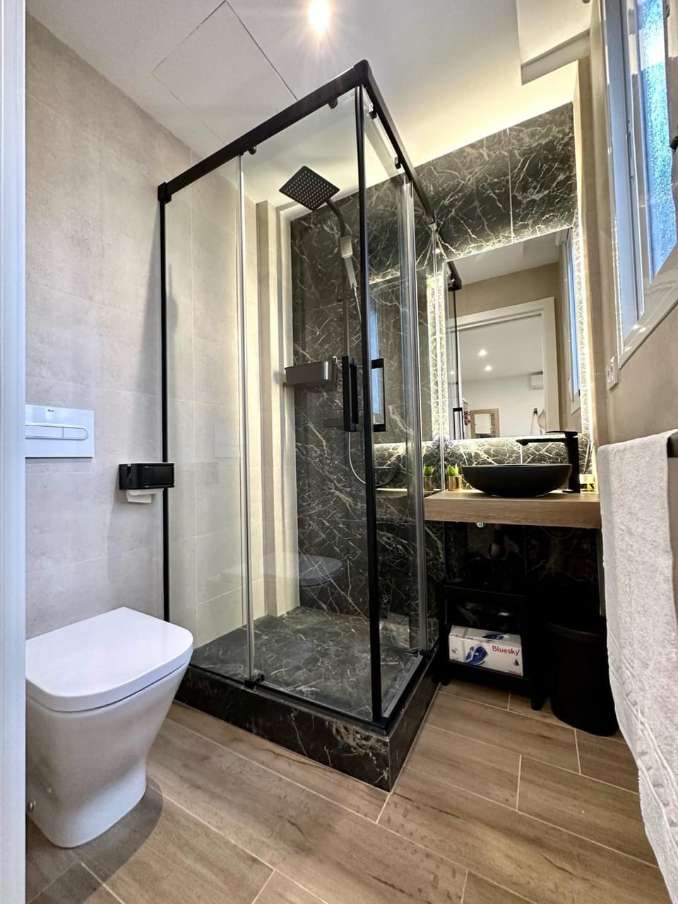 Shower, Toilet, Bathroom