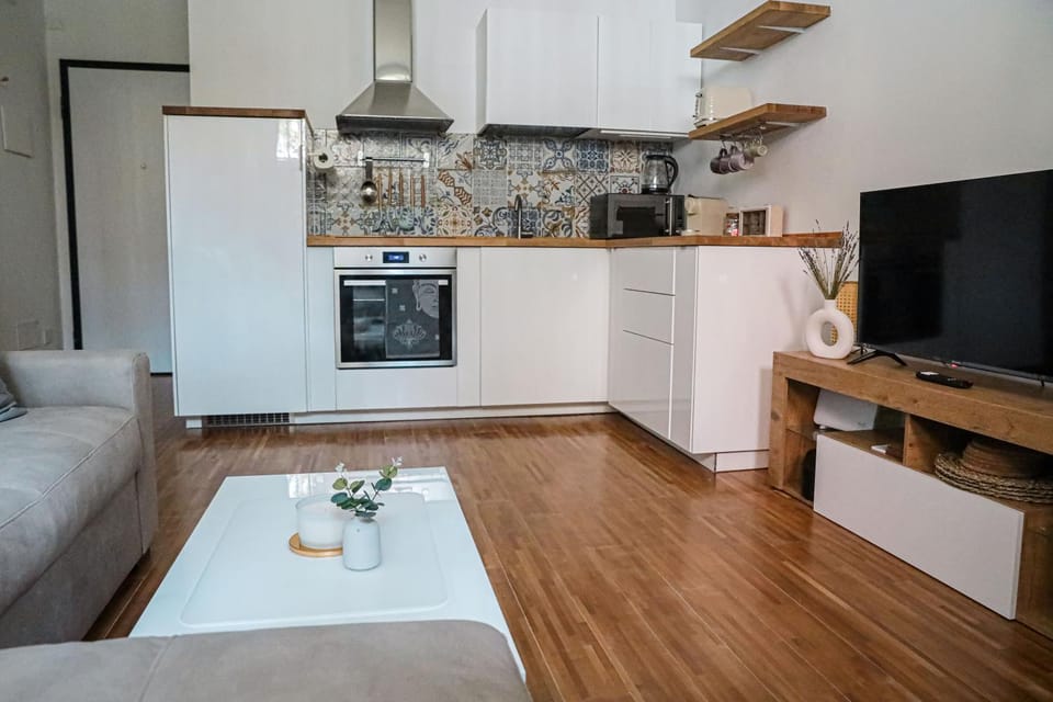 TV and multimedia, Kitchen or kitchenette, Living room, Seating area, Dining area, minibar, pet friendly