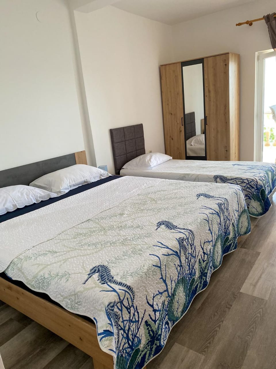 Bed, Photo of the whole room, Bedroom, wardrobe