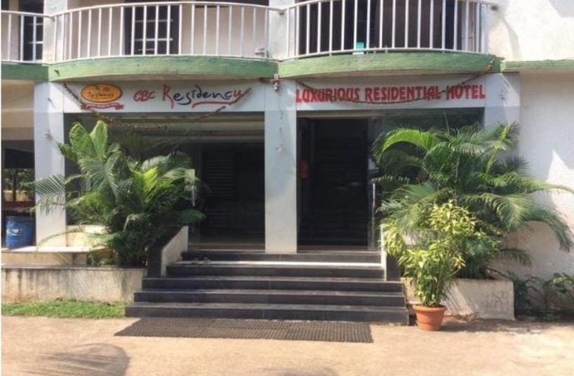 Property building, Facade/entrance