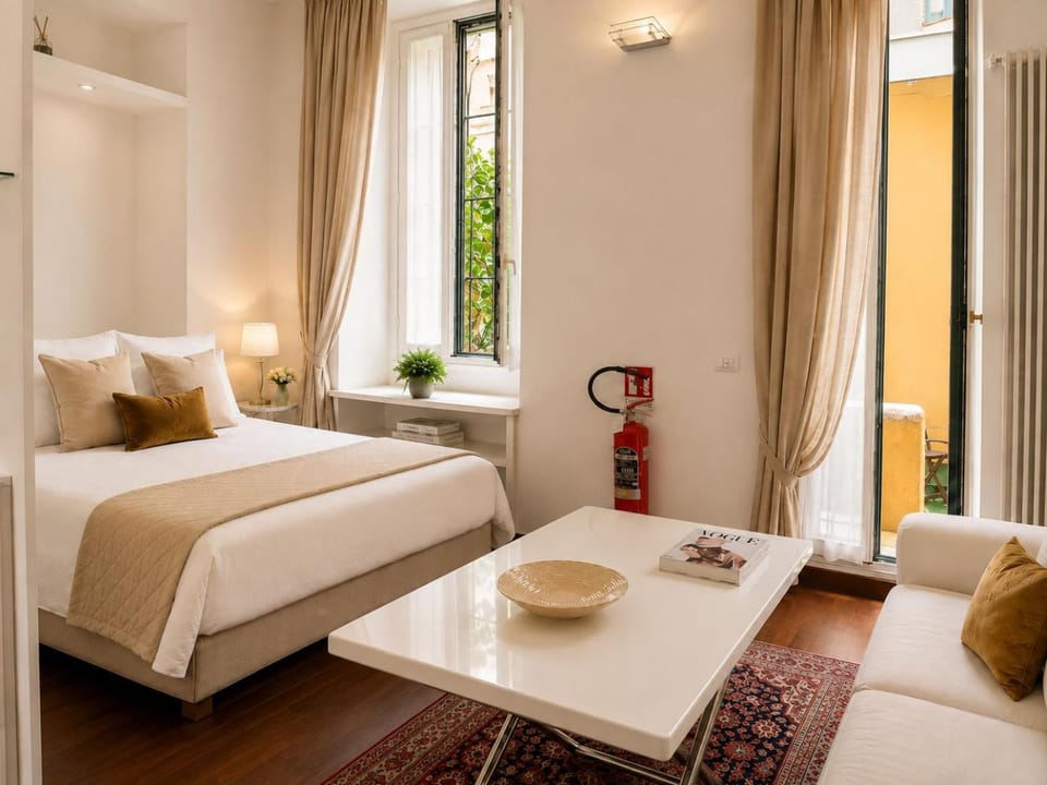 Bed, Living room, Photo of the whole room, Bedroom