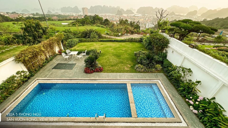 FLC villa golf & resort view Ha long bay Villa in Vietnam
