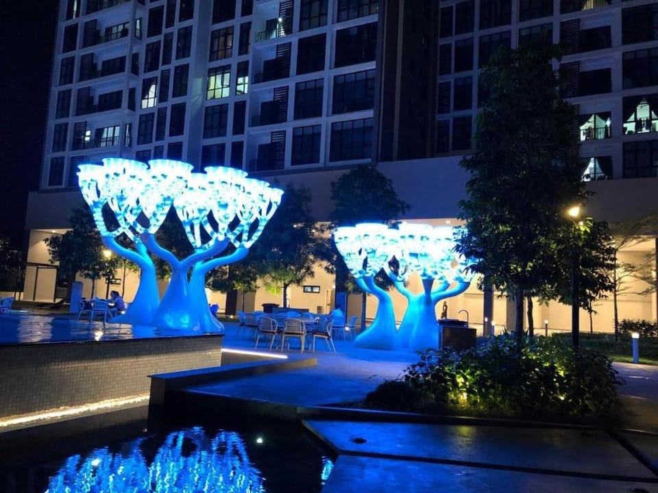 28 Boulevard I Pandan Perdana Cheras KL I Lakeview I Balcony Apartment in Kuala Lumpur City