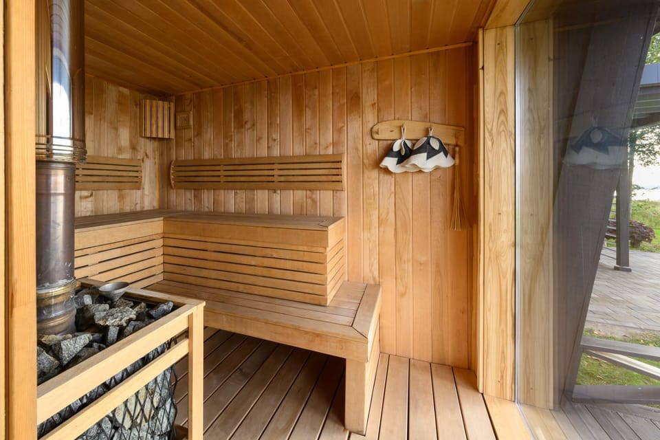 Pirtsmāja diviem Līčezeri Bed and Breakfast in Latvia