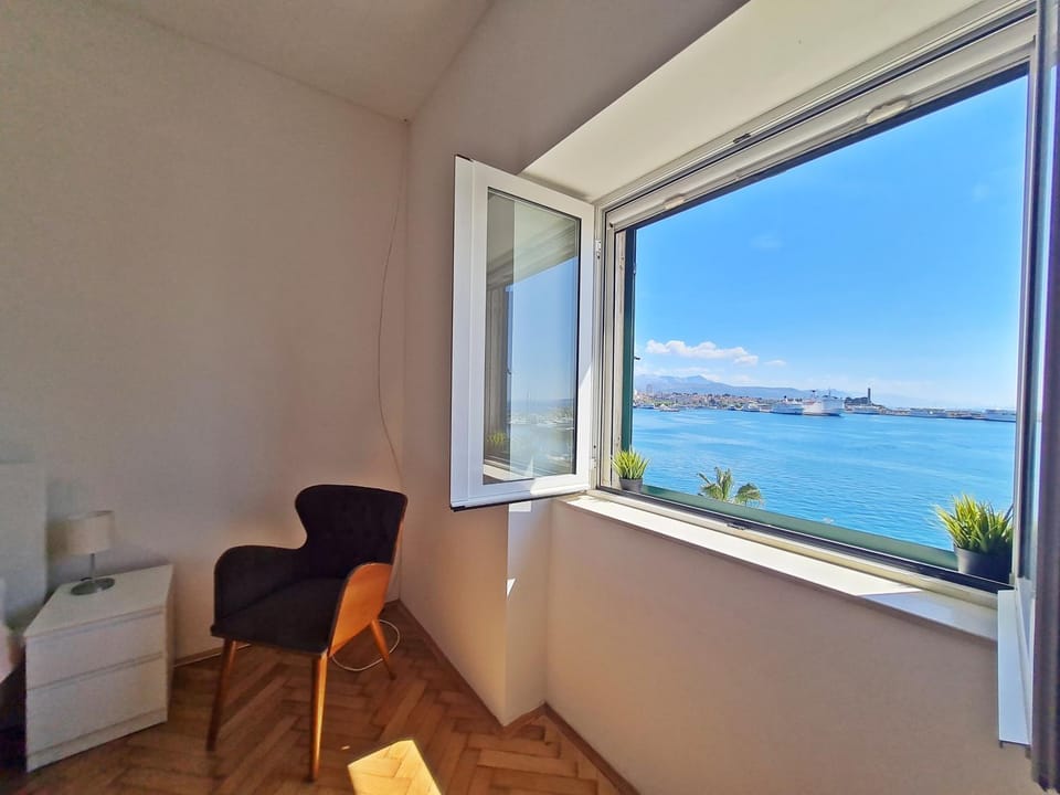 View (from property/room), Seating area, Sea view