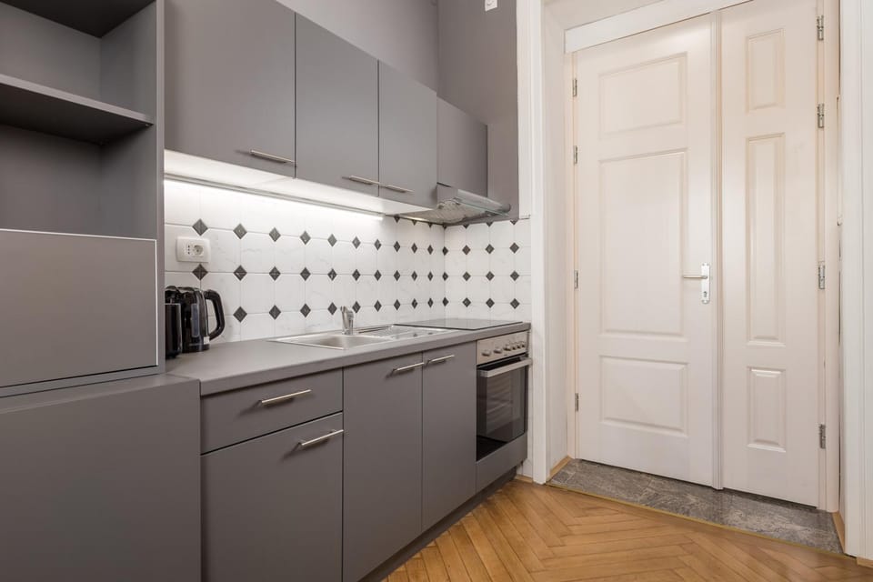 Kitchen or kitchenette