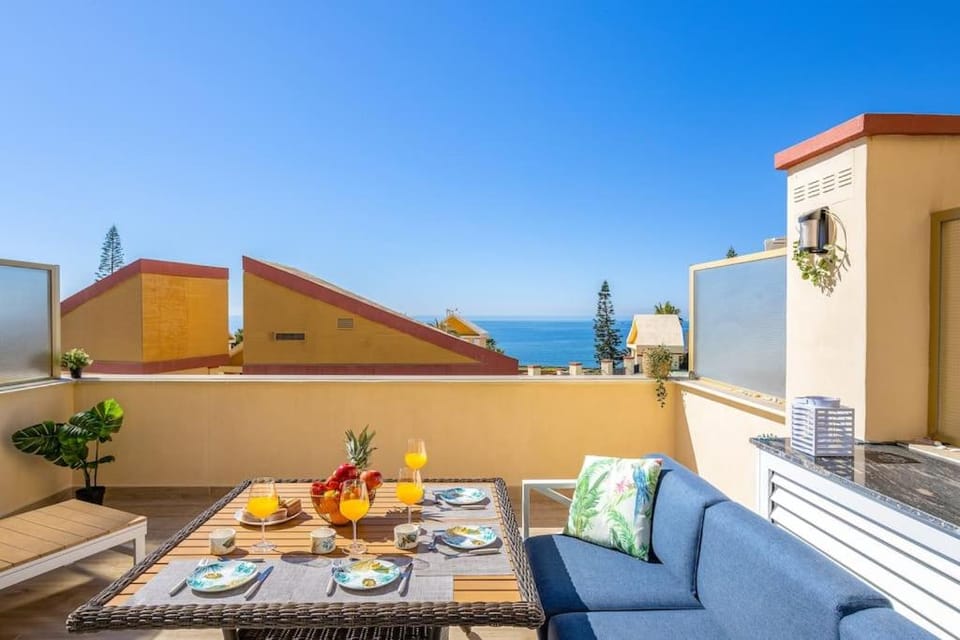 OleHolidays 535 Romana Playa con vistas al mar Apartment in Marbella
