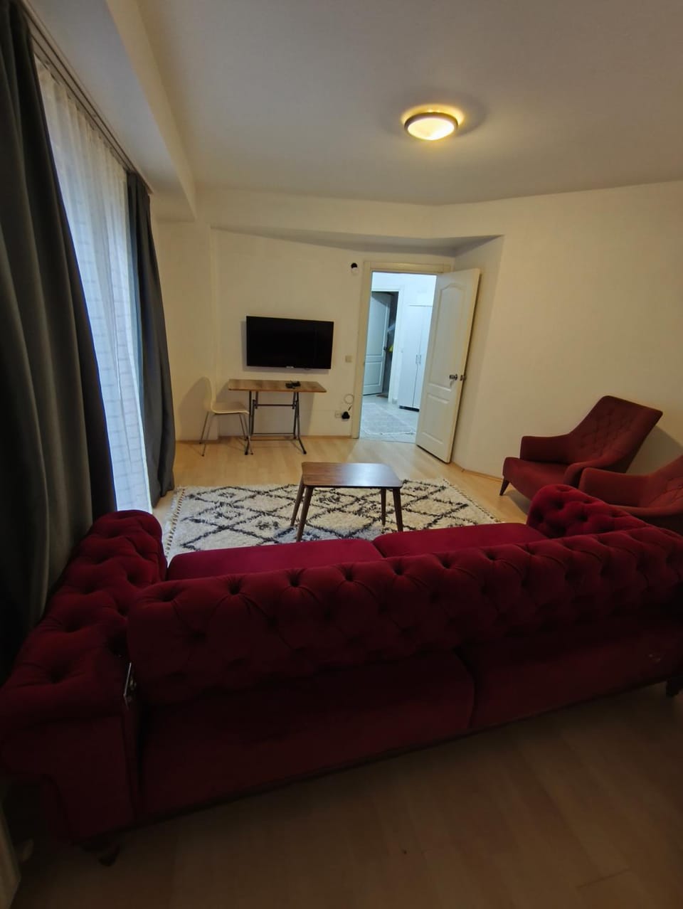 Communal lounge/ TV room, TV and multimedia, Seating area