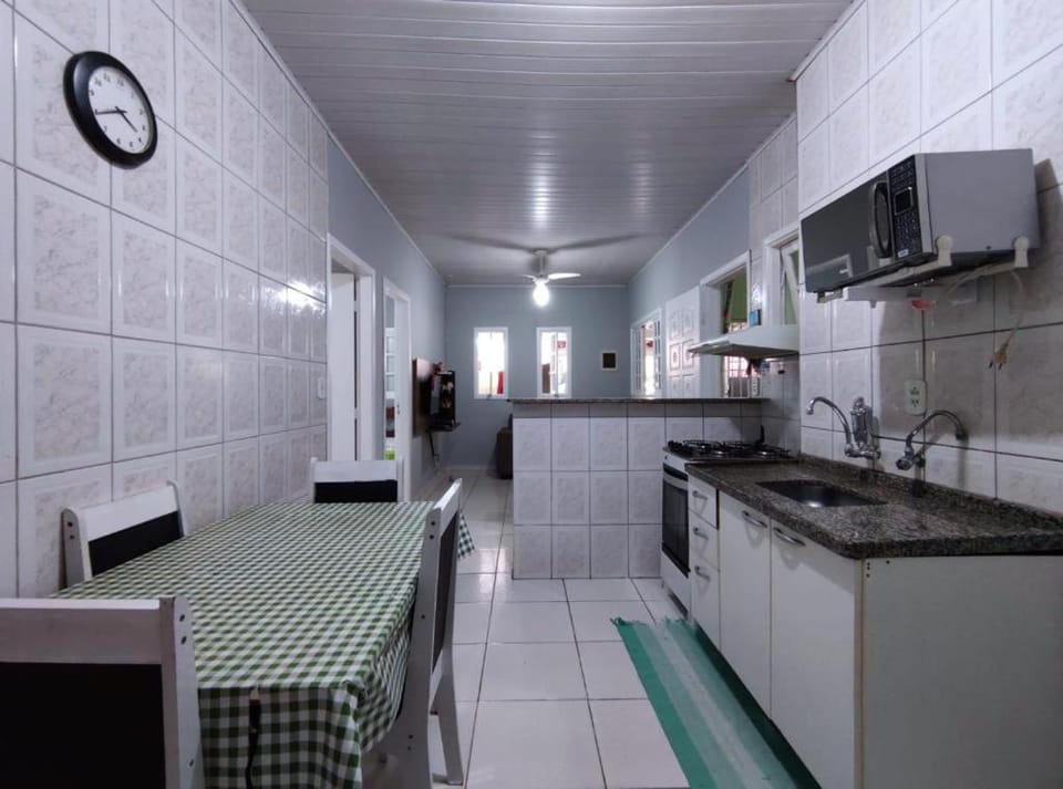 Casa individual aconchegante - Rio da praia - Bertioga House in Bertioga
