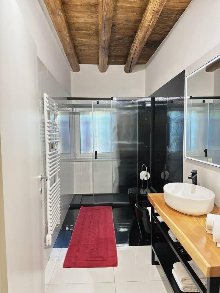 PARISI VERONA FIERA LUXURY GOLOSINE 1 Apartment in Verona