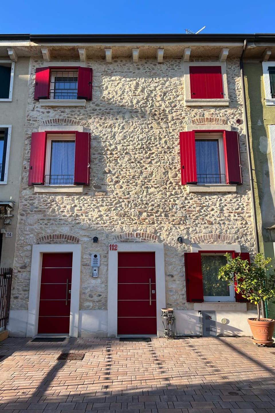 Property building, Day
