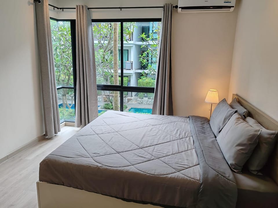 Phuket Rawai Beachfront 2 bedrooms Apartment in Rawai