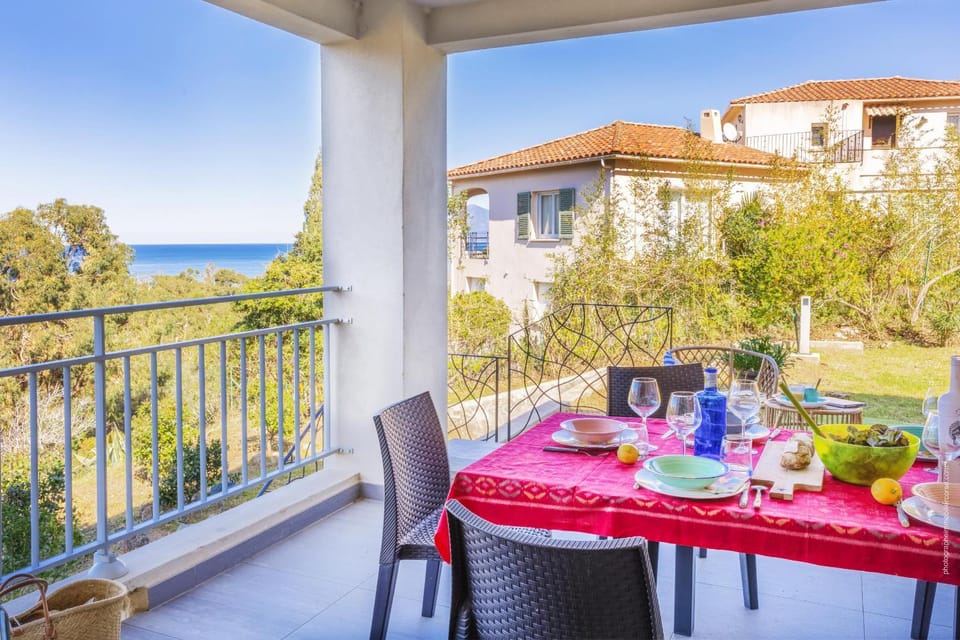Appartement vue mer Fromontica Apartment in Saint-Florent