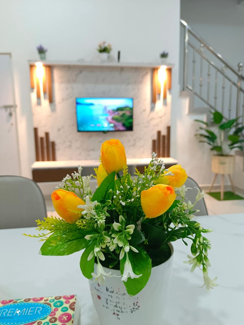 TV and multimedia, Living room, Seating area
