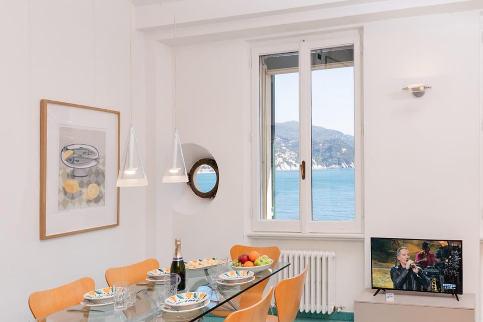 Dining area, Sea view