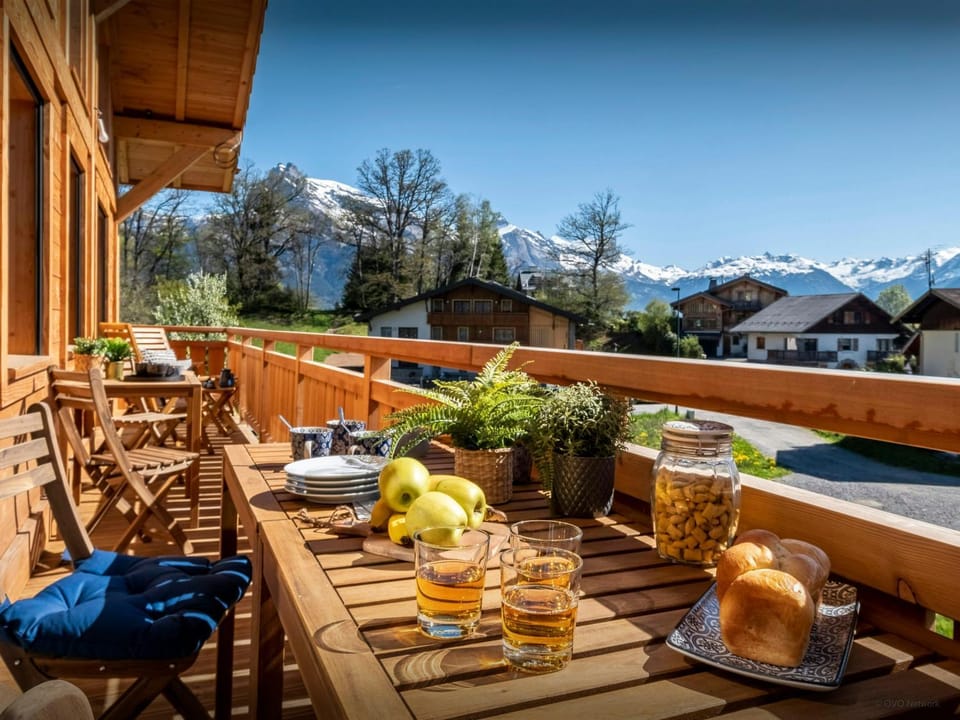 Day, Natural landscape, Summer, View (from property/room), Balcony/Terrace, Mountain view