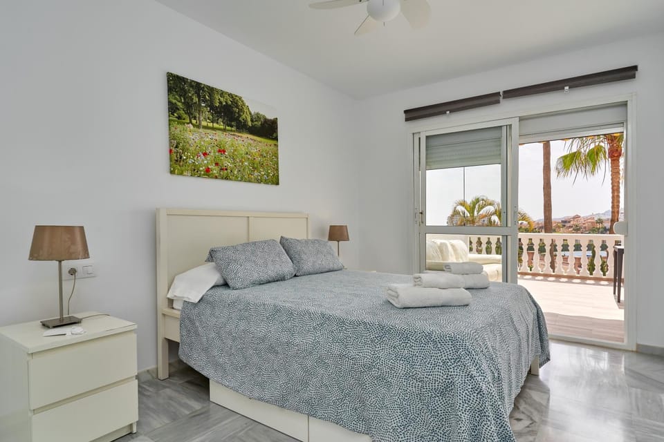 Living room, Bedroom