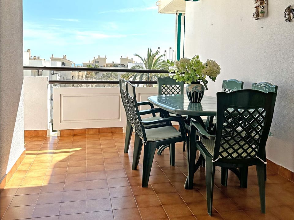 Balcony/Terrace, Dining area