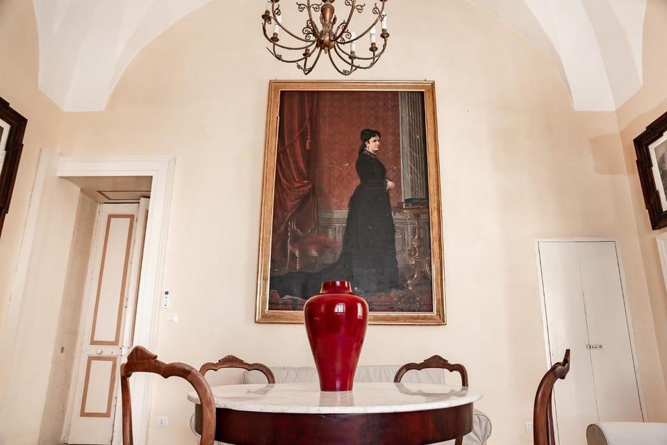 Living room, Decorative detail