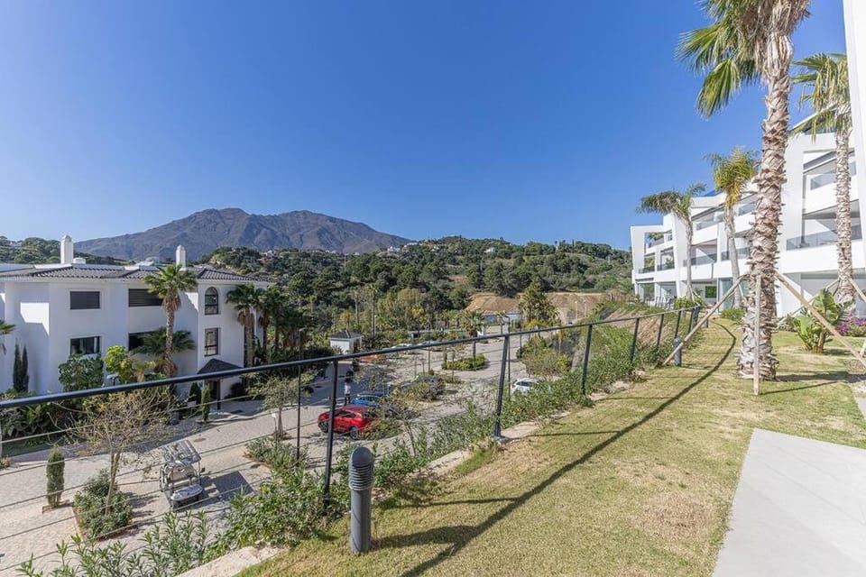 3 Bedroom Ground Floor Apartment @ Estepona Hills! Apartment in Costa del Sol