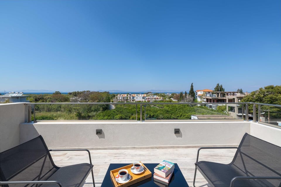 Natural landscape, View (from property/room), Balcony/Terrace, Living room, Sea view
