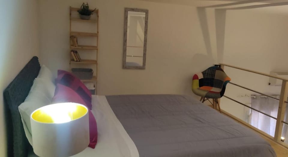 Bed, Bedroom