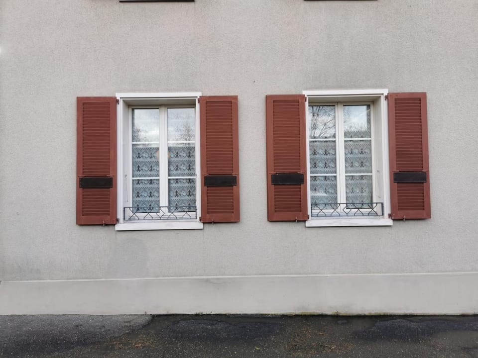 Simple Studio 36m2 in the Center of Burgdorf private Parking SMALL BATHROOM Apartment in Canton of Bern (Region)
