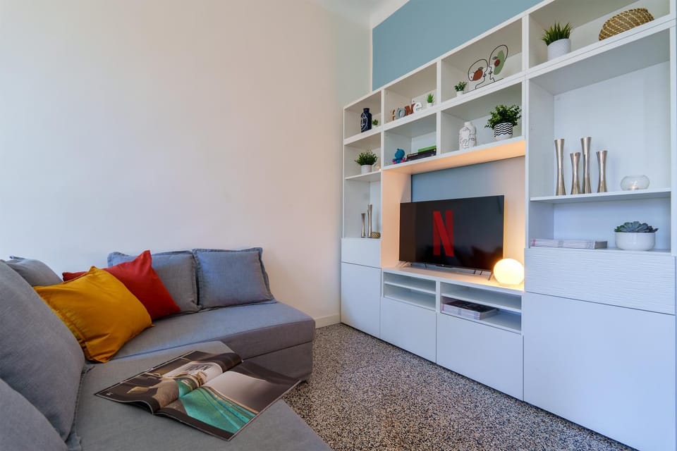 Communal lounge/ TV room, TV and multimedia
