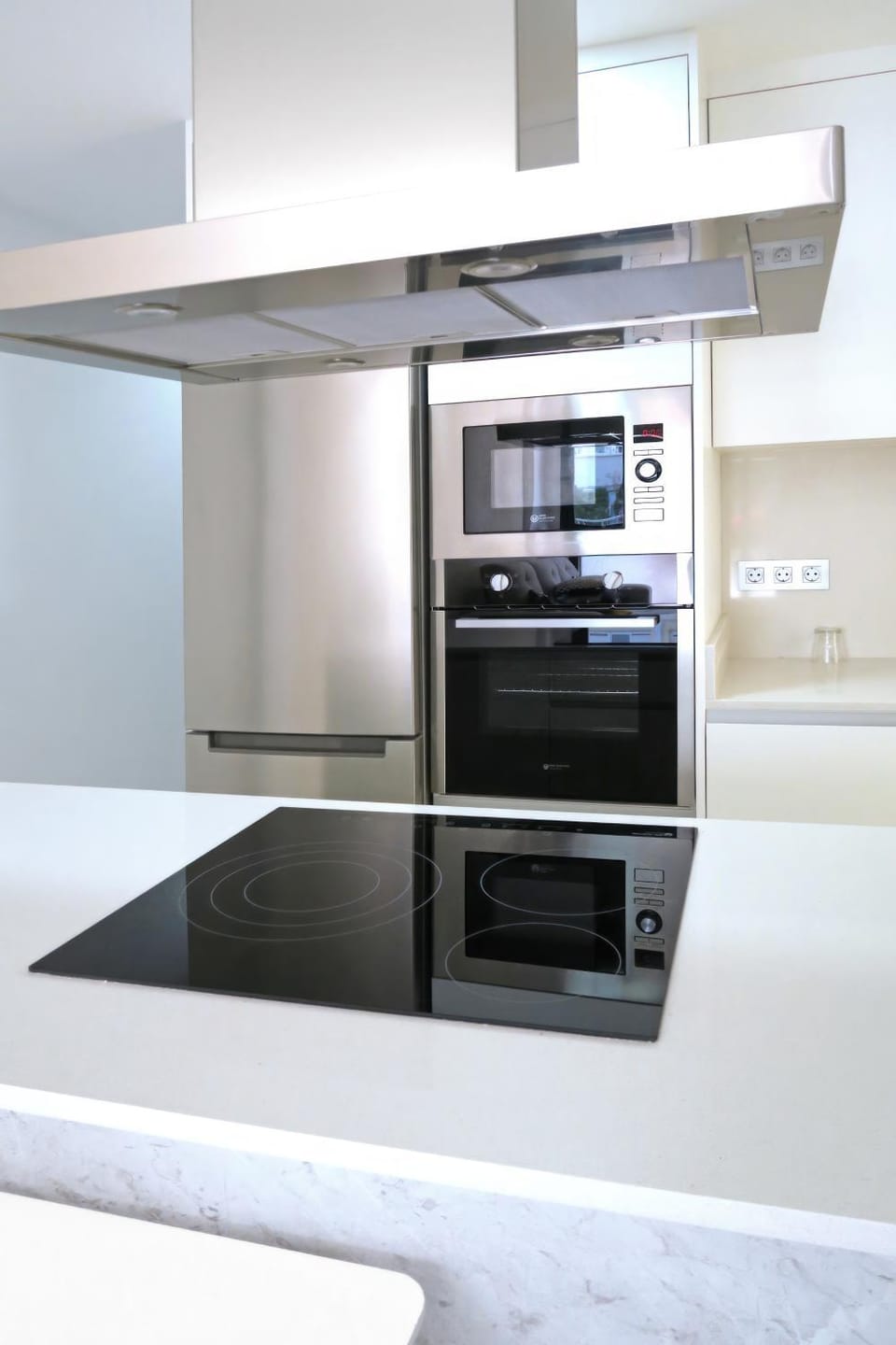 Kitchen or kitchenette, minibar, stove, kitchen
