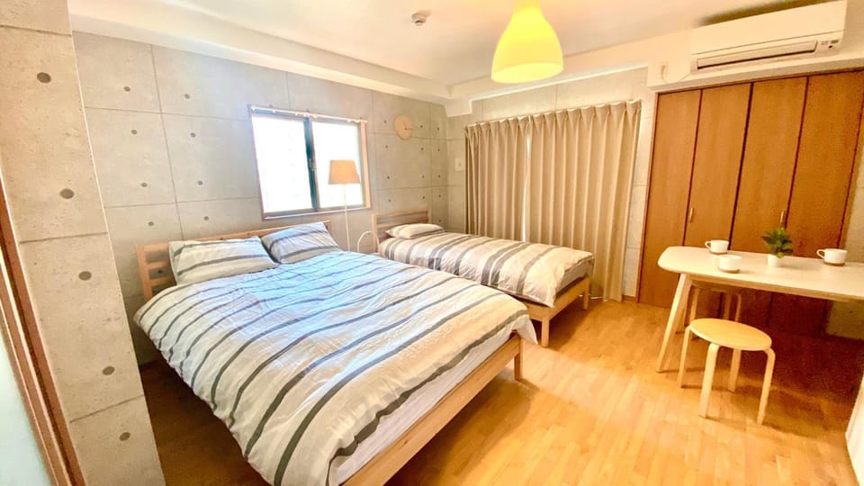 Bed, Photo of the whole room, Bedroom, air conditioner