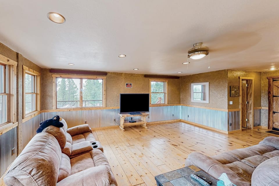 Hill City Haven House in West Pennington