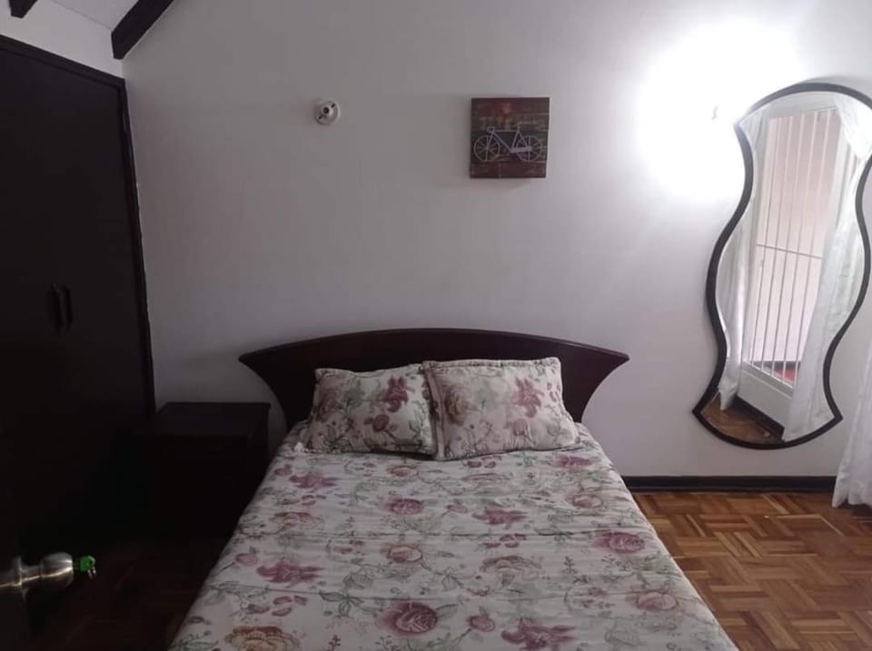 Hotel Bogotá Calle 100 Bed and Breakfast in Bogota