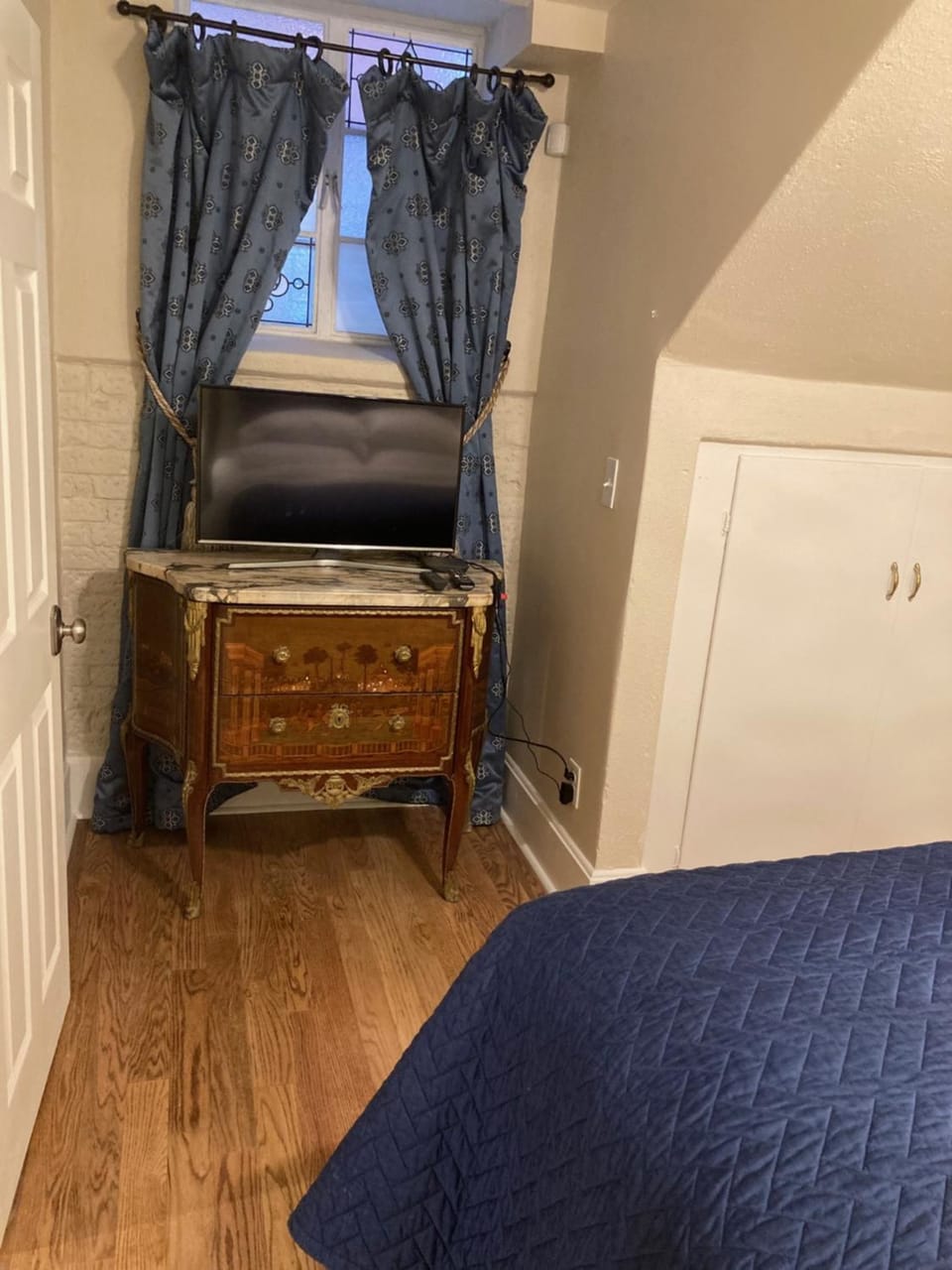 TV and multimedia, Bedroom