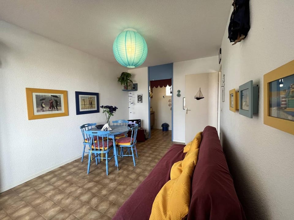 T2 avec piscine, parking, animaux admis - Proche plage Saint-Cyprien - FR-1-106-84 Apartment in Saint-Cyprien