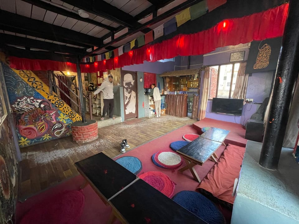Communal lounge/ TV room