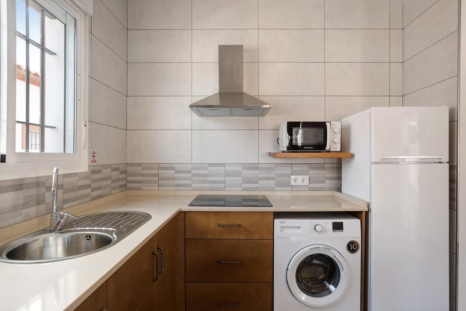 Kitchen or kitchenette, Living room