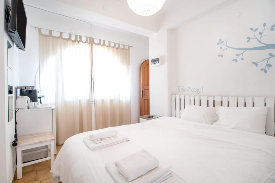 Living room, Bedroom