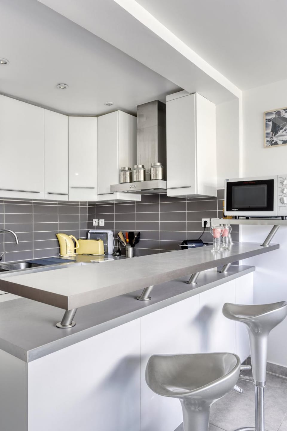 Kitchen or kitchenette, minibar, pet friendly, stove