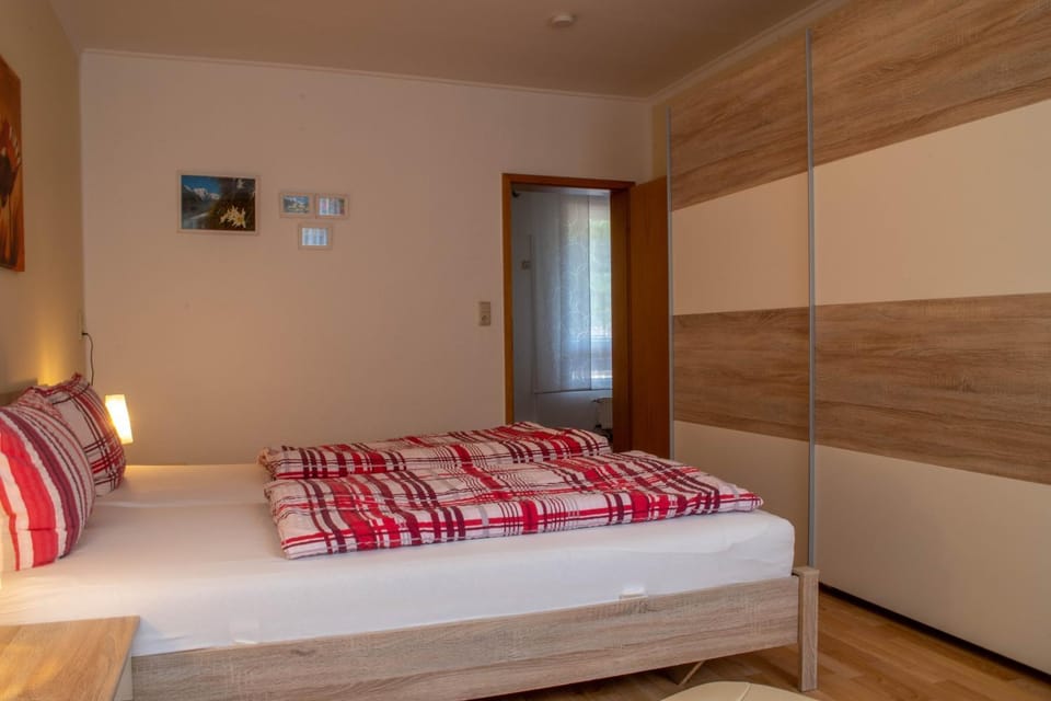 Bed, Photo of the whole room, Bedroom, wardrobe